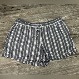Gap Striped Linen Blend Shorts size XL